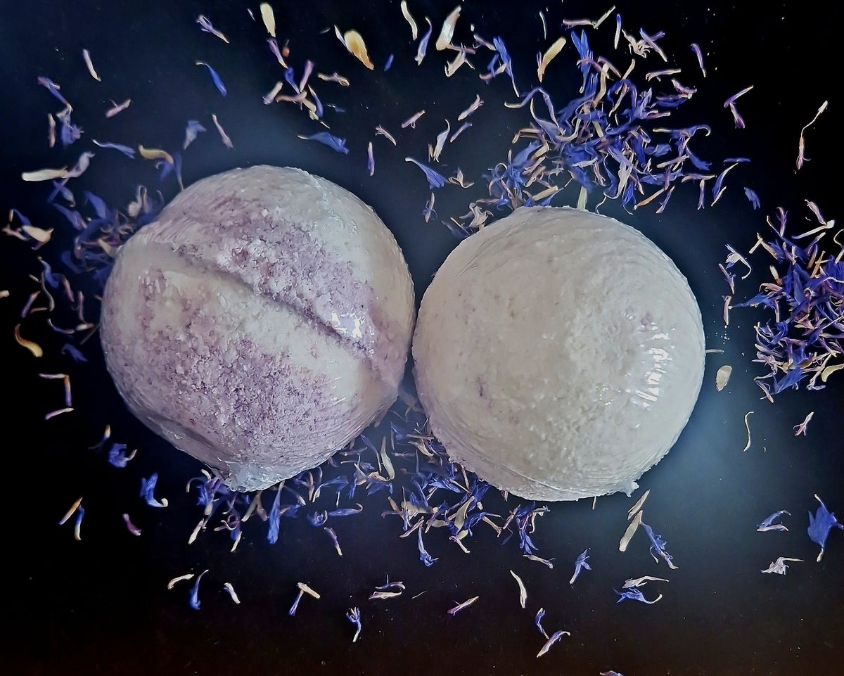LAVENDER BATH BOMB