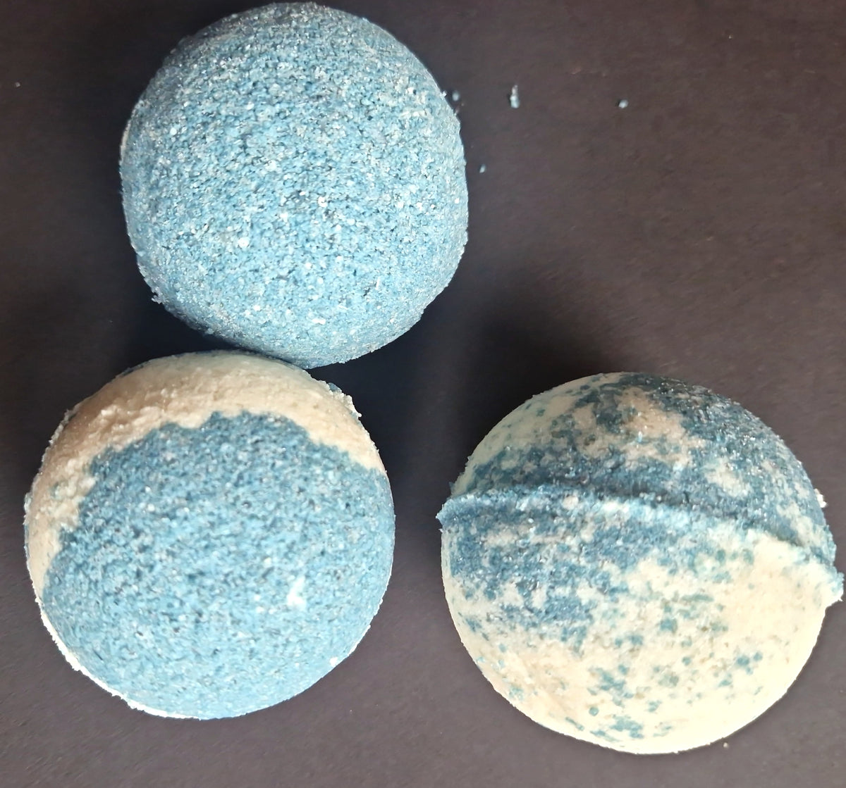 PEPPERMINT BATH BOMB
