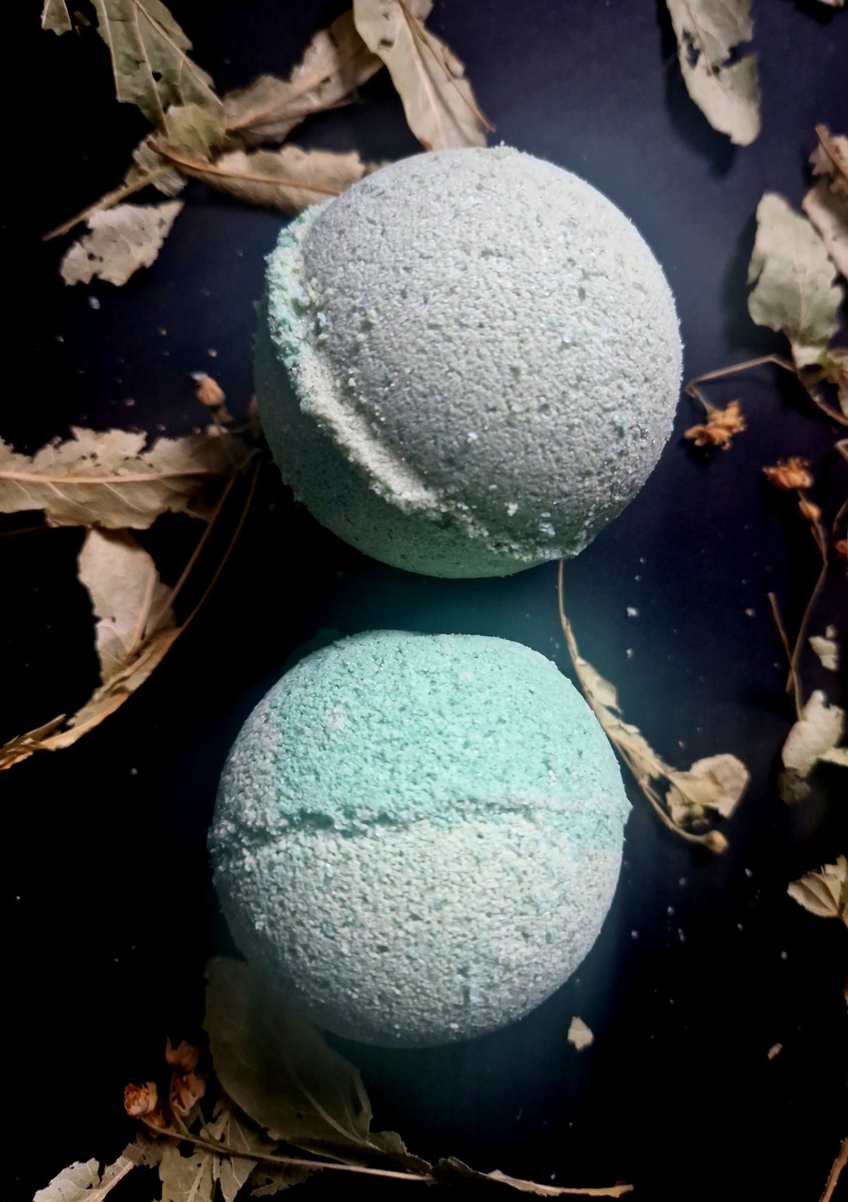 LEMONGRASS BATH BOMB
